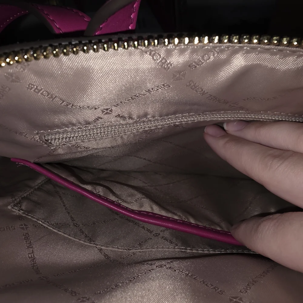 Michael Kors Dallas Medium Slim Backpack MK Signature - Picture 8 of 15
